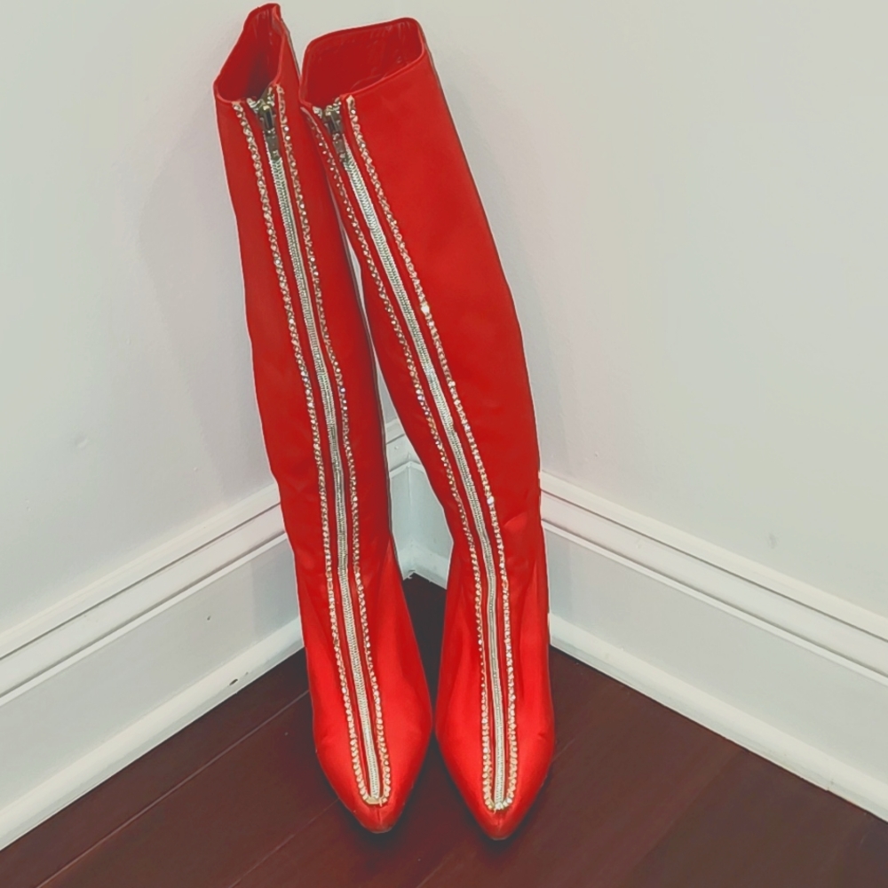 Versace red Satin Boots size 40